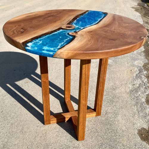 Character Elm & Ocean Art Circular River Dining Table