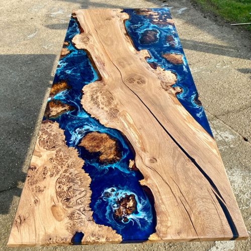 Burr Oak Islands River Dining Table