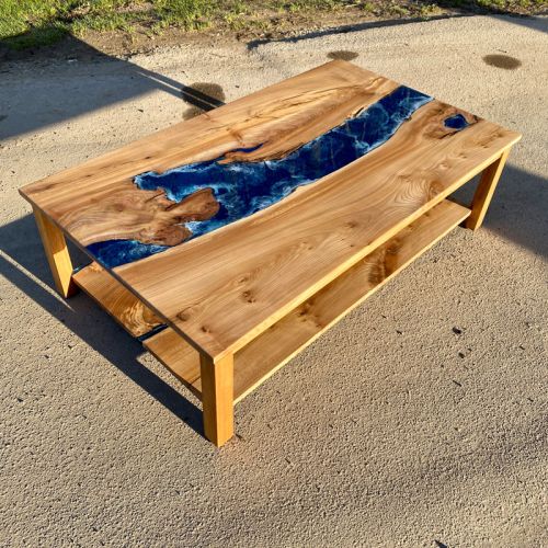 Elm River Coffee Table & Undershelf