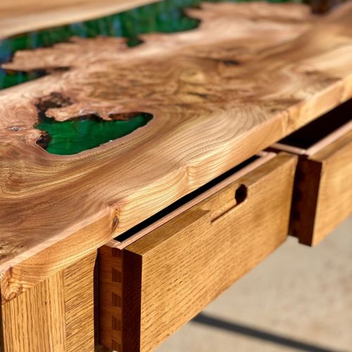 Elm & Kryptonite Green River Desk