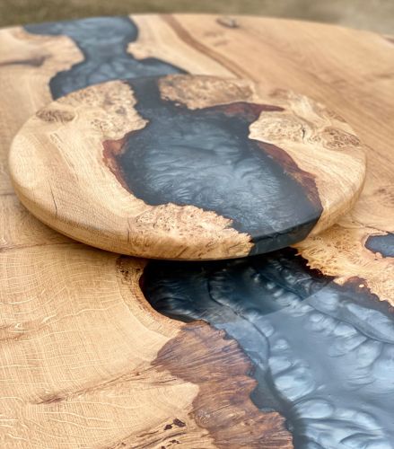 Burred Oak Circular River Table & Lazy Susan