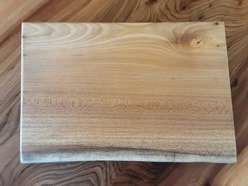Elm Serving/Chopping Board by Marshbeck