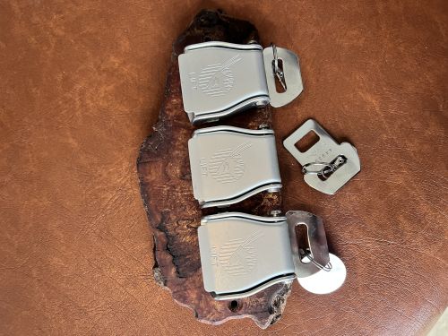 Aeroplane Belt Buckle Key Holder (Burr Elm Triple)