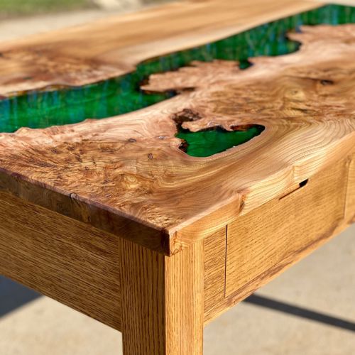 Elm & Kryptonite Green River Desk