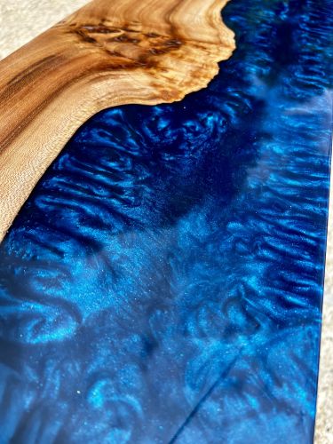 Elm & Blue Resin Console Table