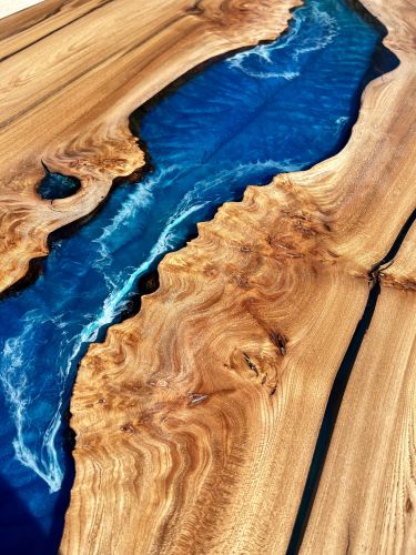Elm Ocean Dining Table