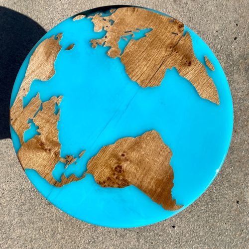 Globe Coffee Table Glow in the Dark!