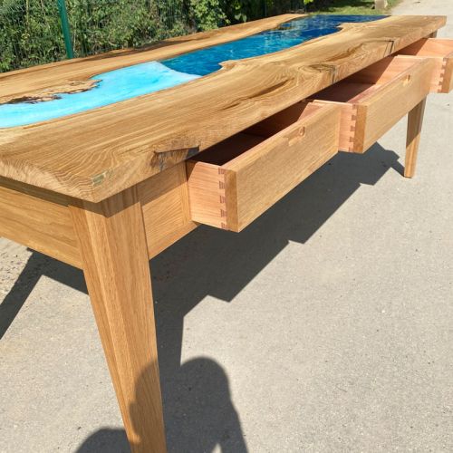 Burred Oak & Resin Glacier Desk