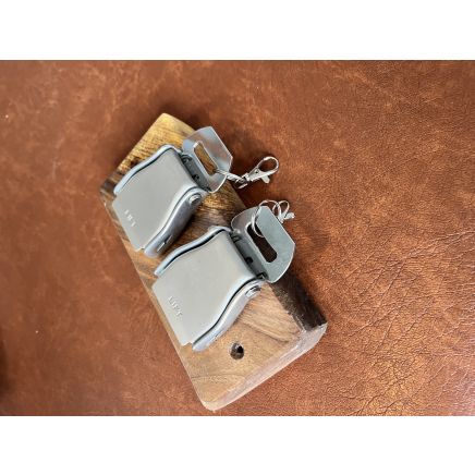 Aeroplane Seatbelt Buckle Key Holder (Elm Twin)