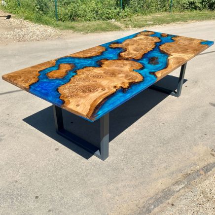 Full Burr Oak Islands Dining Table